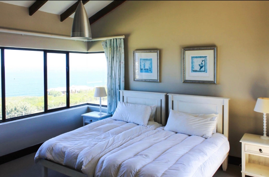 To Let  Bedroom Property for Rent in Oubaai Western Cape
